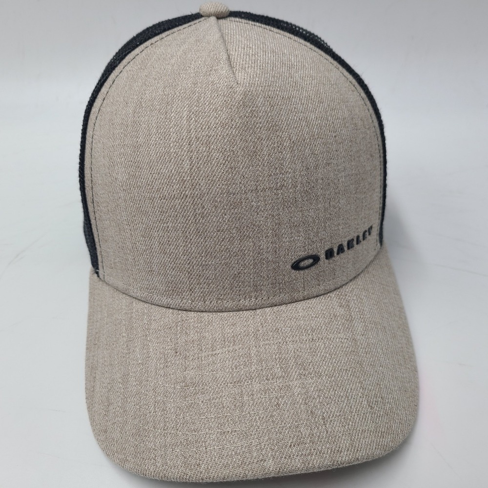 Oakley Hat Snapback Trucker Mesh Beige Black Performance Fit Classic Mid‎ Snap